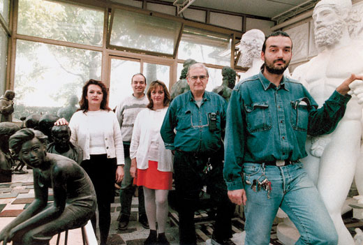 Fonderie, via delle Iare. De gauche à droite, Emanuela, Franco, Barbara, Massimo et Roberto, années quatre-vingt-dix